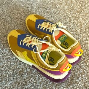 Women’s Nike Air Max Pre-Day DO6716-700 size 7